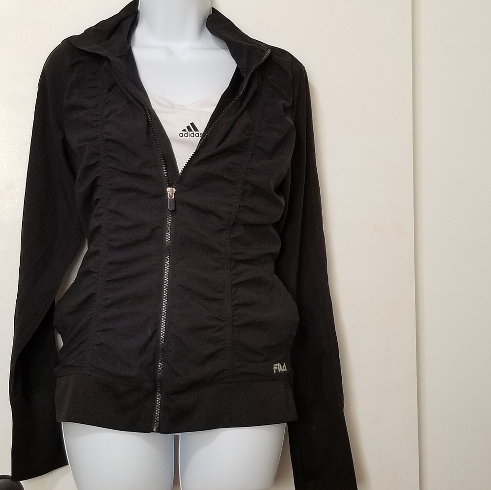 $50🔽 Fila Women's Ruffle Lightweight Zipper Jack